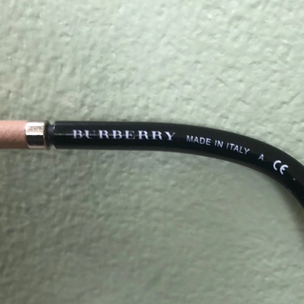 Burberry rectangle prescription